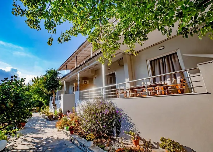 Filia Rooms & Apartments Agioi Apostoloi  photo