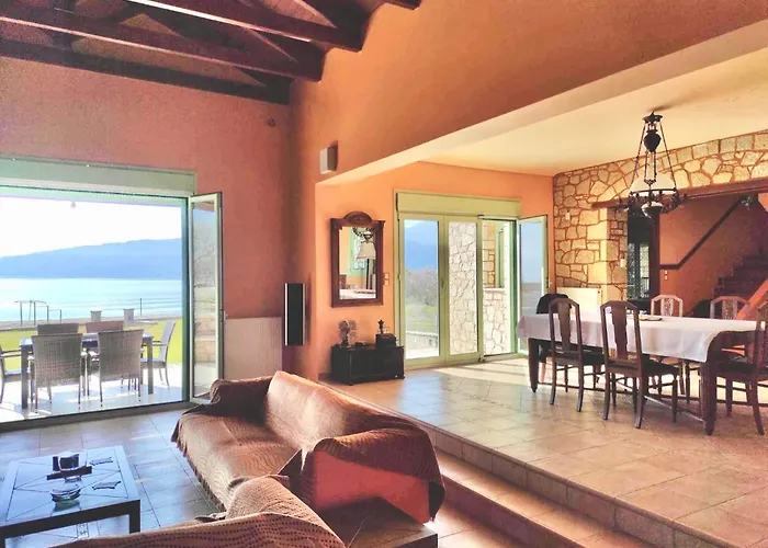Villa Cymothoe Chiliadou  photo
