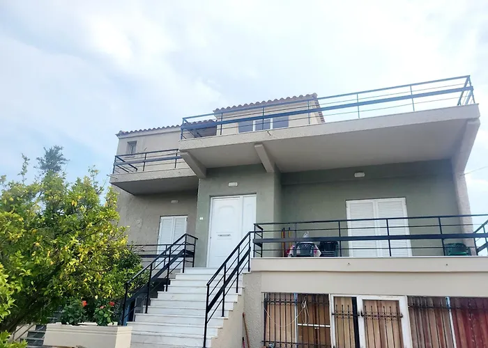 Marys Sweet Home Eretria Malakondas photo