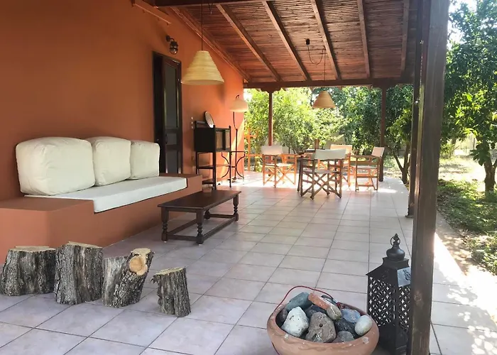 Tzitzikari, Private Cottage In A Citrus Garden Kato Melidhoni photo