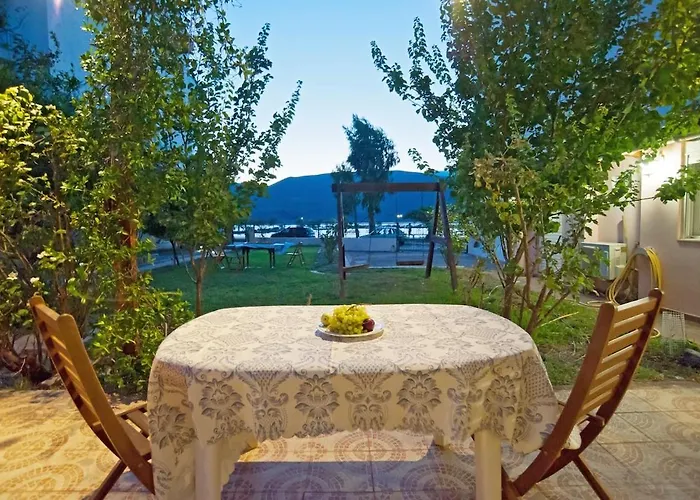Villa Elli 1 Beach Front With Garden Itea photo