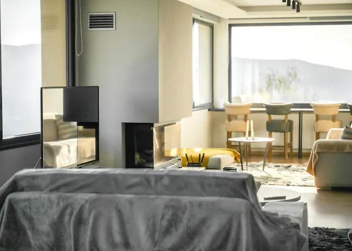 Elysian Villa By Ski Alure Aráhova képek