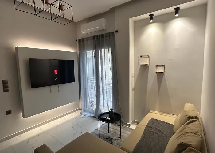 The Little House Lamia - Fresh Central Apartment foto