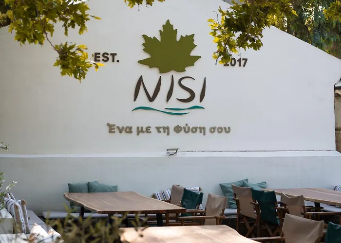 帕拉里亚拉琴 Nisi Glamping酒店照片