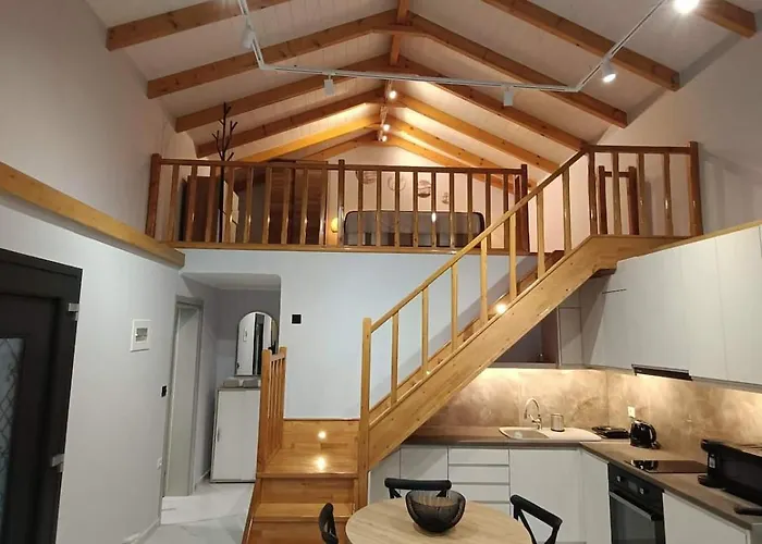 Willa Peaceful Loft Retreat With Modern Design Lepoura zdjęcie