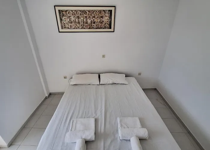 Apartamento The Garden Terrace - Nea Styra foto