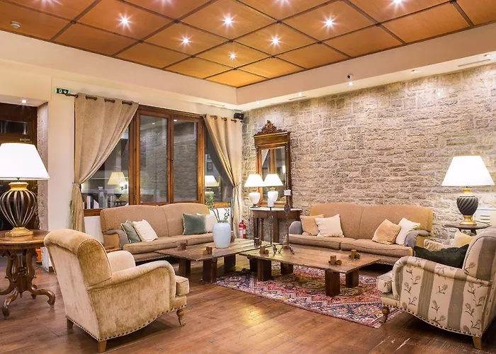 Country Club Hotel & Suites Mikro Chorio  photo