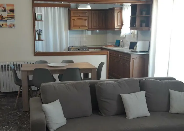 Korinthian Grand Panorama Apartment Kirinthos photo